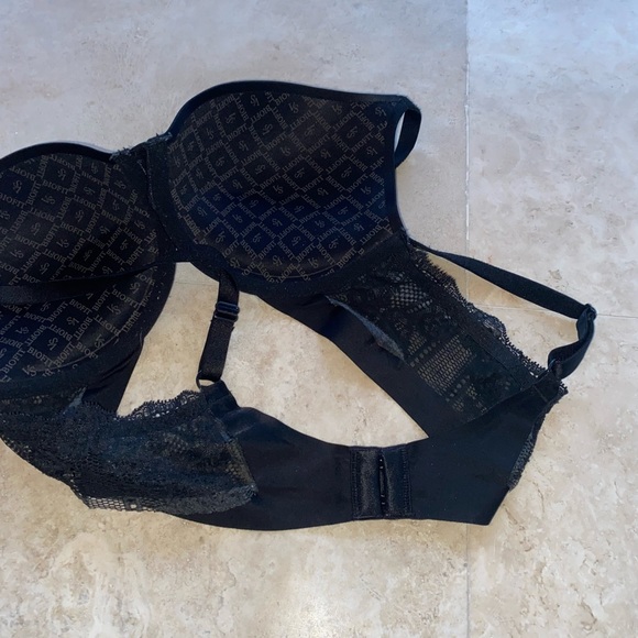 Victoria’s Secret Black Demi Uplift Bra - Picture 3 of 9